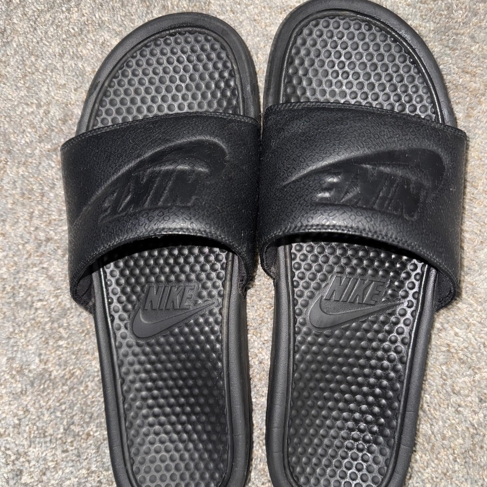 Black Nike Slides